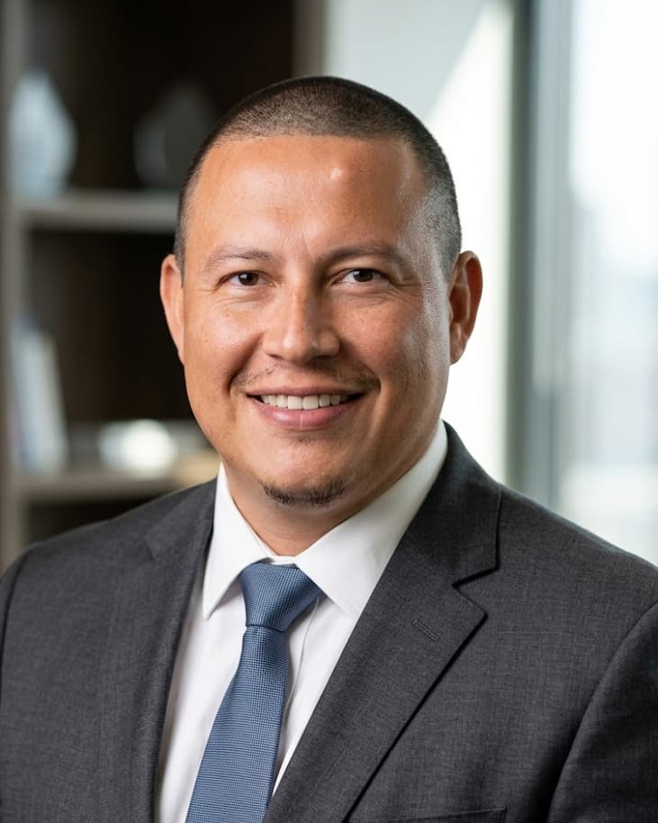 Portrait of Mauricio Porras